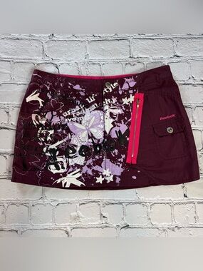 Vintage Y2K Reebok Paint Graffiti Graphic Mini Skirt Low Rise Streetwear Size S